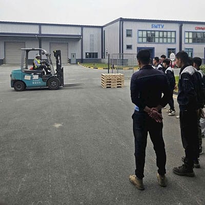 Mở lớp học lái xe nâng cho cá nhân, doanh nghiệp trên địa bàn thành phố hà nội liên hệ 0818228844