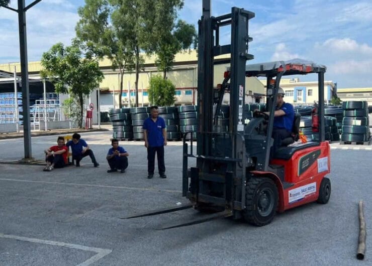 Học xe nâng Hà Nội mất bao lâu? Lộ trình nhanh nhất để ra nghề